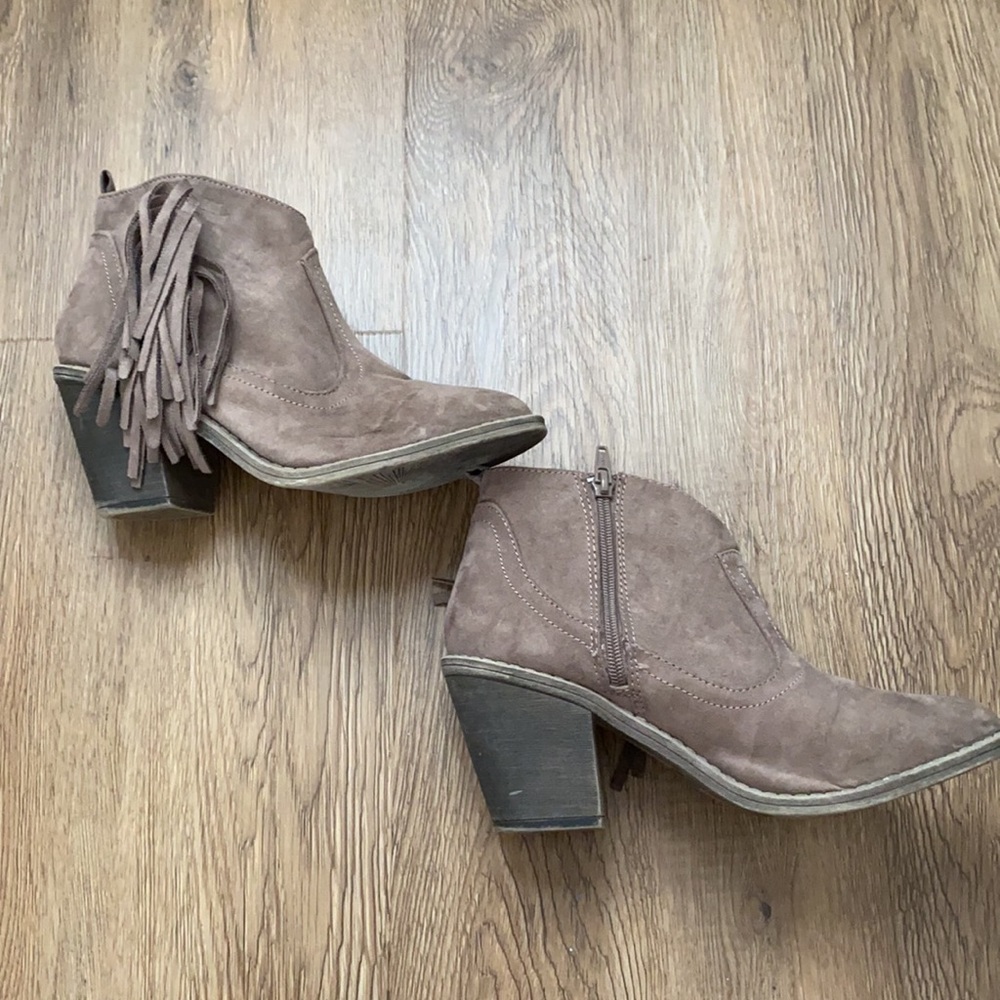Booties - Picture 2 of 3